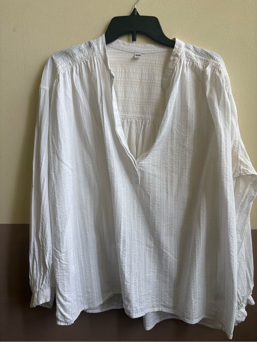 Uniqlo White Long-Sleeve Peasant Blouse